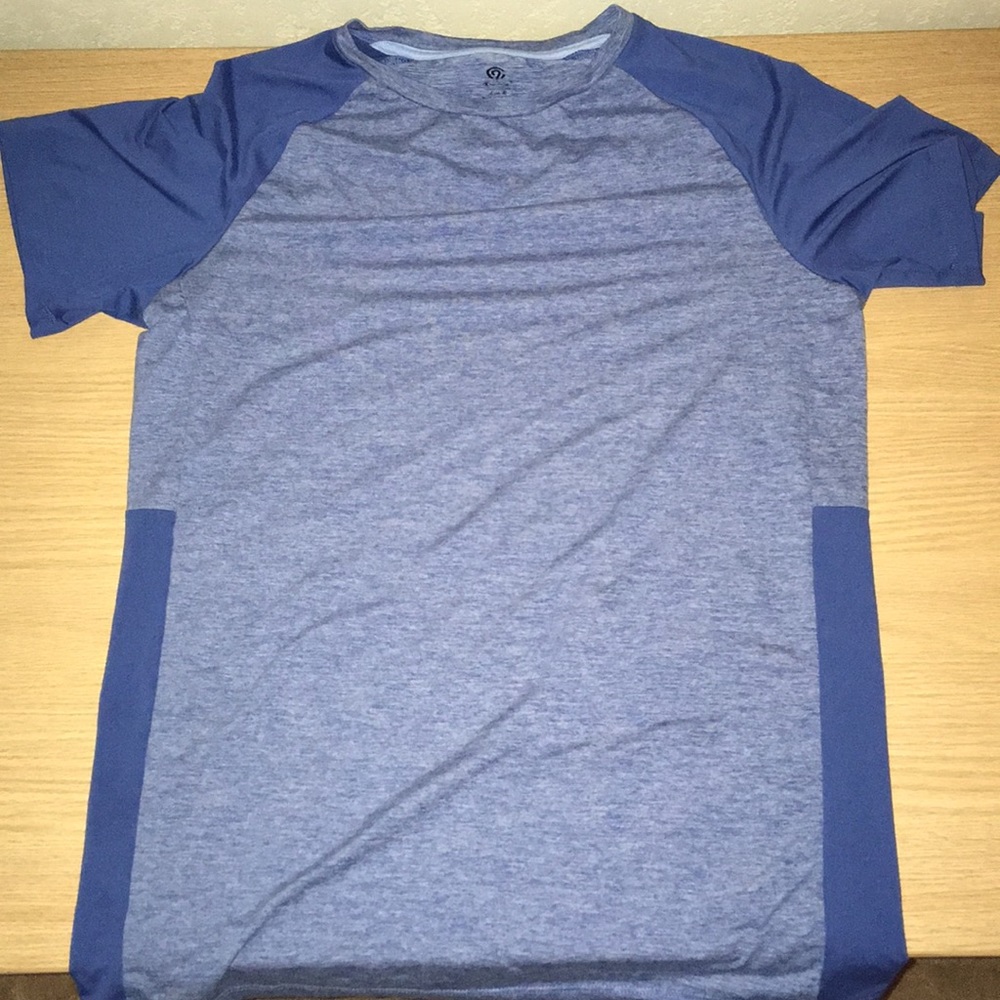 Shirt - Picture 1 of 3